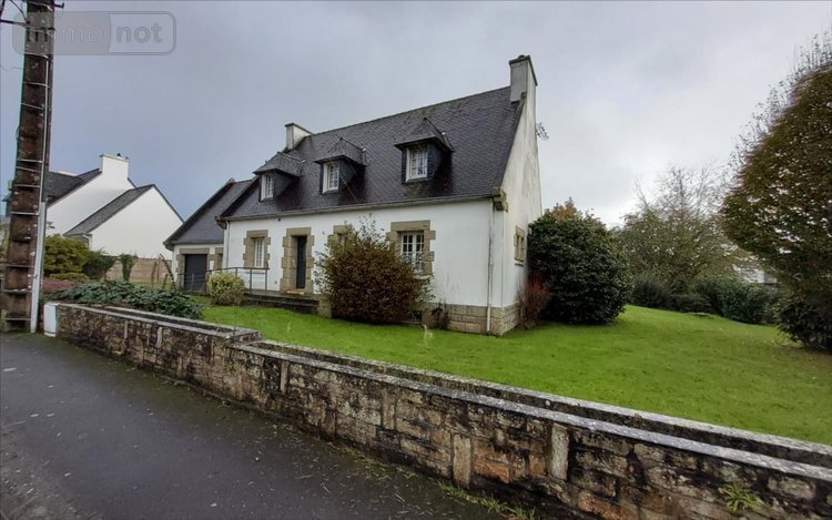 Maison a vendre Carhaix-Plouguer 29270 Finistère 158 m2 5 pièces 220500 euros