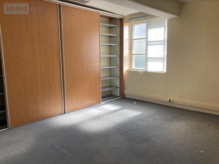 Immeuble a vendre Elbeuf 76500 Seine-Maritime 760 m2  262500 euros