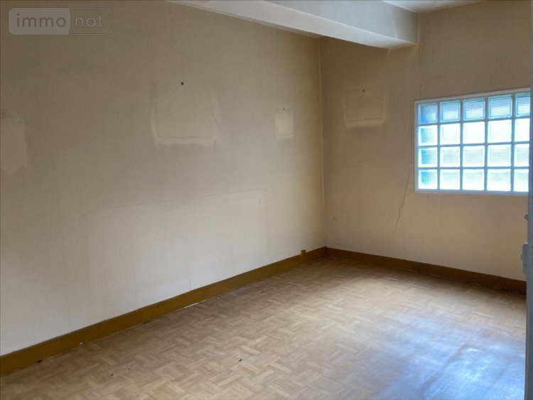 Immeuble a vendre Elbeuf 76500 Seine-Maritime 760 m2  262500 euros