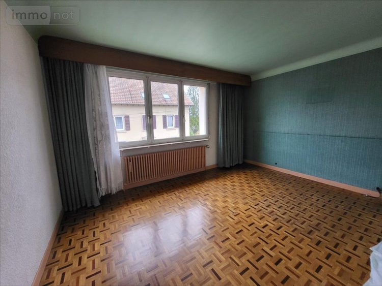 Immeuble a vendre Audincourt 25400 Doubs 381 m2  257000 euros