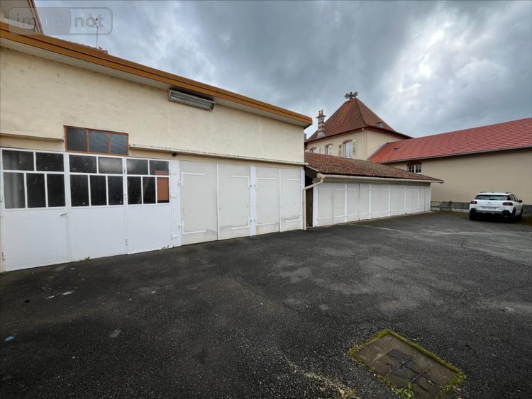 Immeuble a vendre Audincourt 25400 Doubs 381 m2  257000 euros