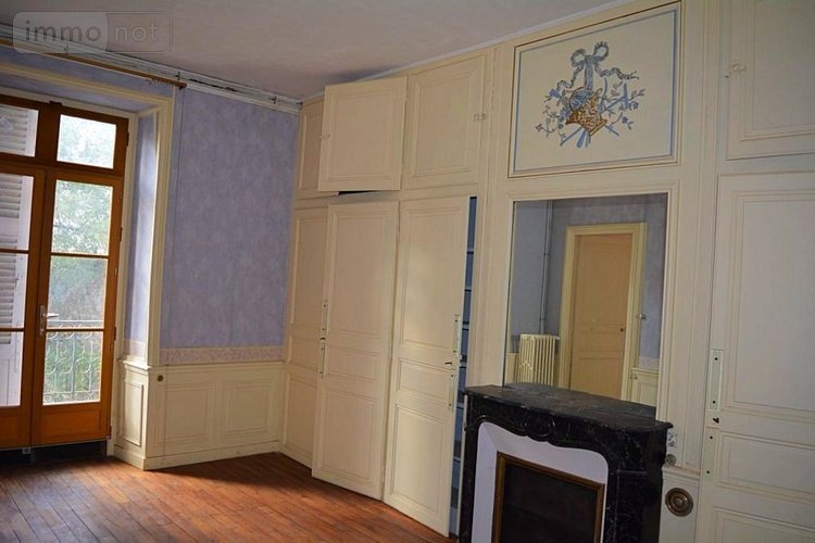 Appartement a vendre Thiers 63300 Puy-de-Dôme 208 m2 8 pièces 79000 euros