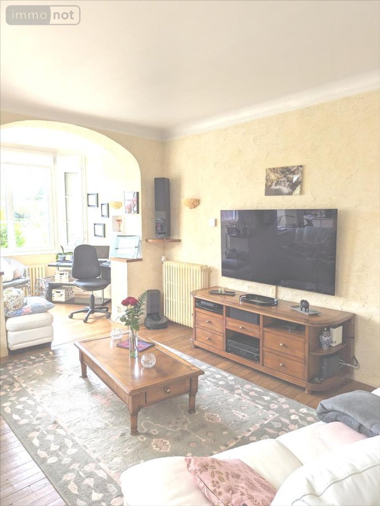 Maison a vendre Sainte-Maure-de-Touraine 37800 Indre-et-Loire 180 m2 8 pièces 266000 euros