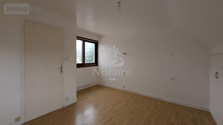 Fonds et murs commerciaux a vendre Saint-Pol-de-Léon 29250 Finistère 286 m2  261500 euros