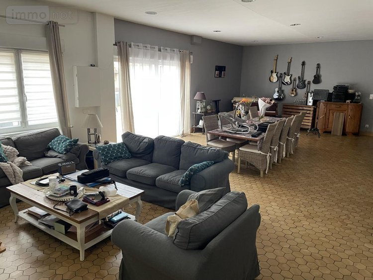 Maison a vendre Clary 59225 Nord 275 m2 10 pièces 176064 euros