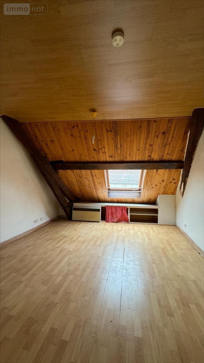 Immeuble a vendre Blancs Coteaux 51130 Marne 167 m2  157000 euros