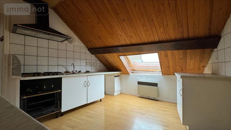Immeuble a vendre Blancs Coteaux 51130 Marne 167 m2  157000 euros