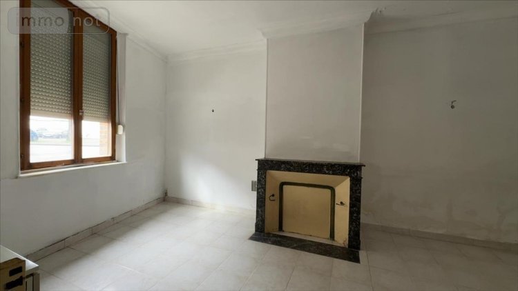 Immeuble a vendre Blancs Coteaux 51130 Marne 167 m2  157000 euros