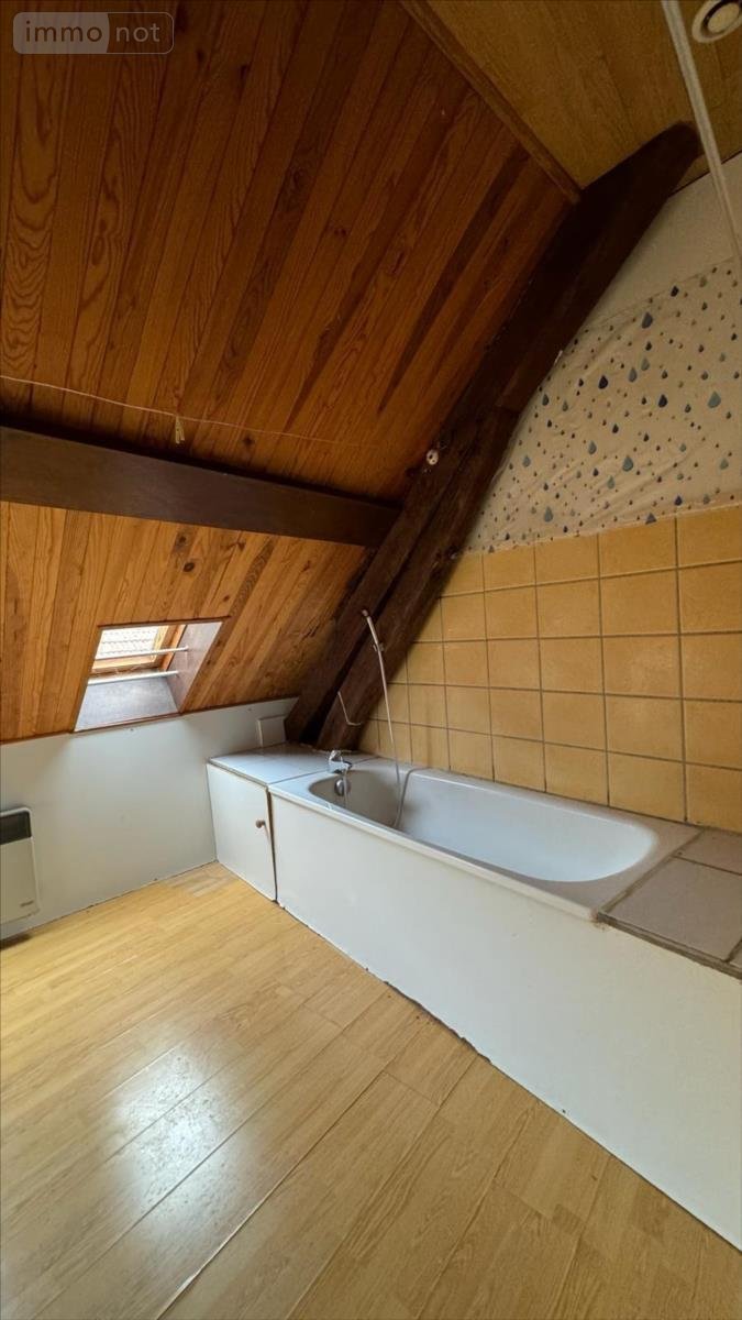 Immeuble a vendre Blancs Coteaux 51130 Marne 167 m2  157000 euros