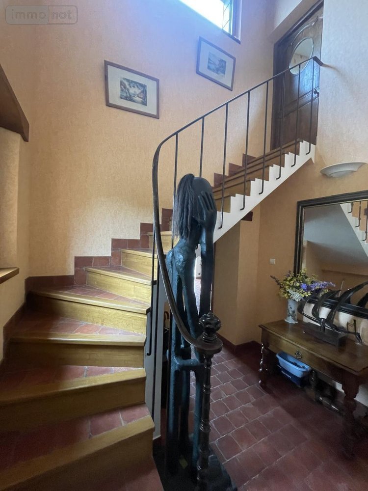 Maison a vendre La Baconnière 53240 Mayenne 190 m2  335360 euros