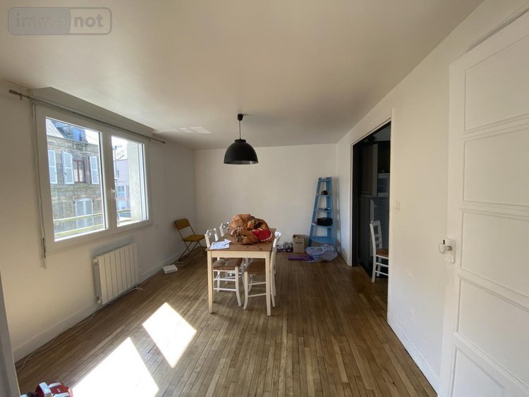 Immeuble a vendre Loudéac 22600 Côtes-d'Armor 230 m2  239200 euros