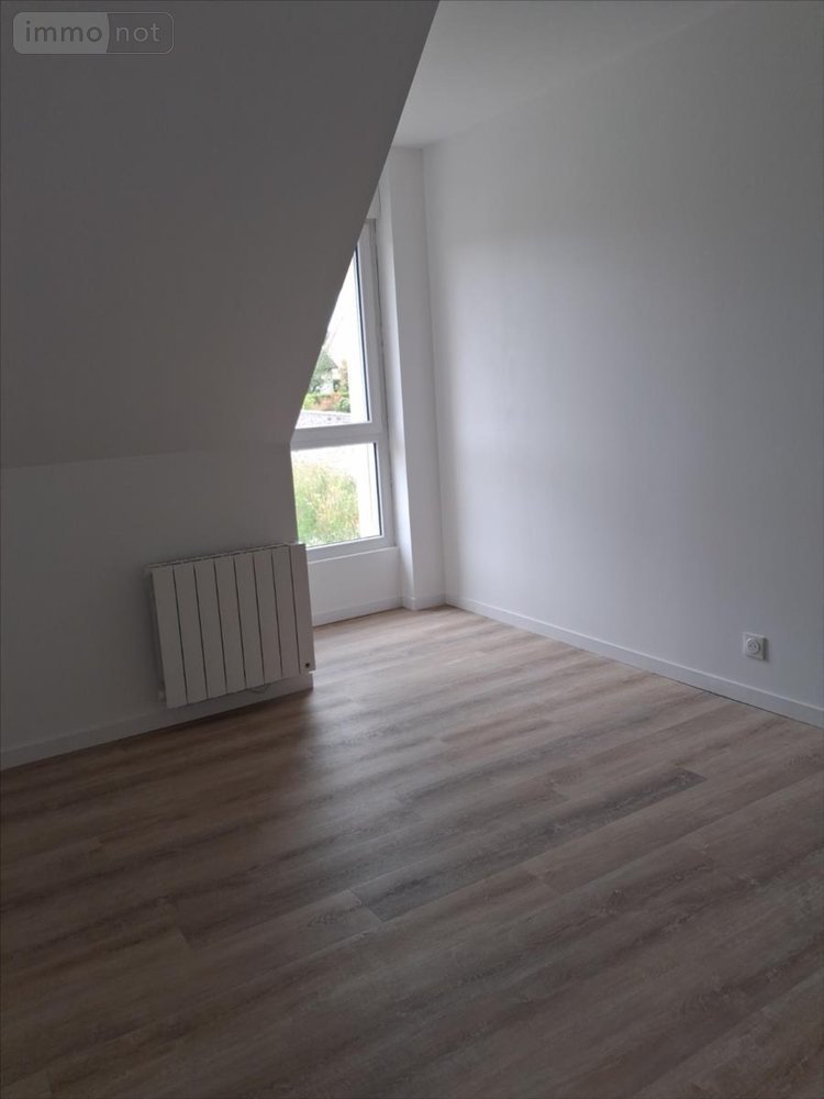 Location maison Le Molay-Littry 14330 Calvados 102 m2 5 pièces 1150 euros