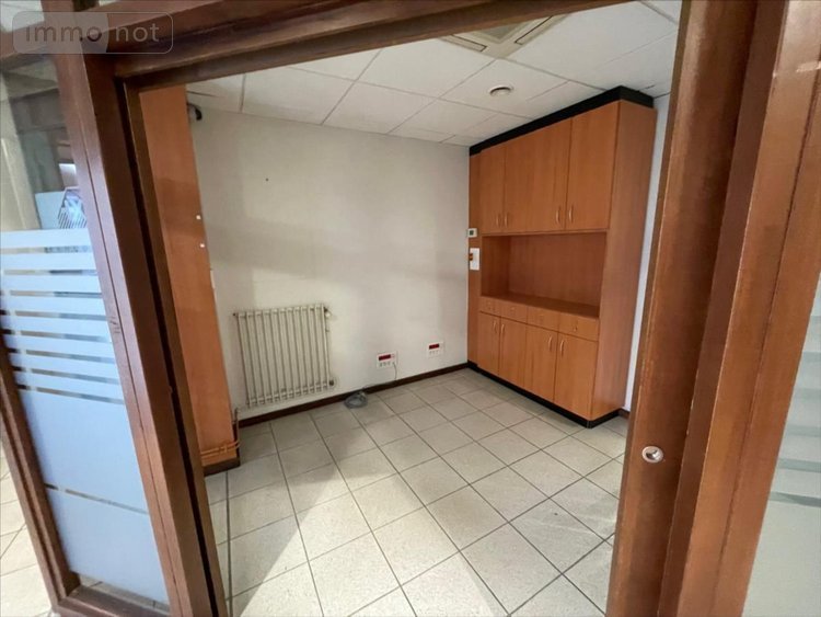 Location fonds et murs commerciaux Damparis 39500 Jura 115 m2  1200 euros