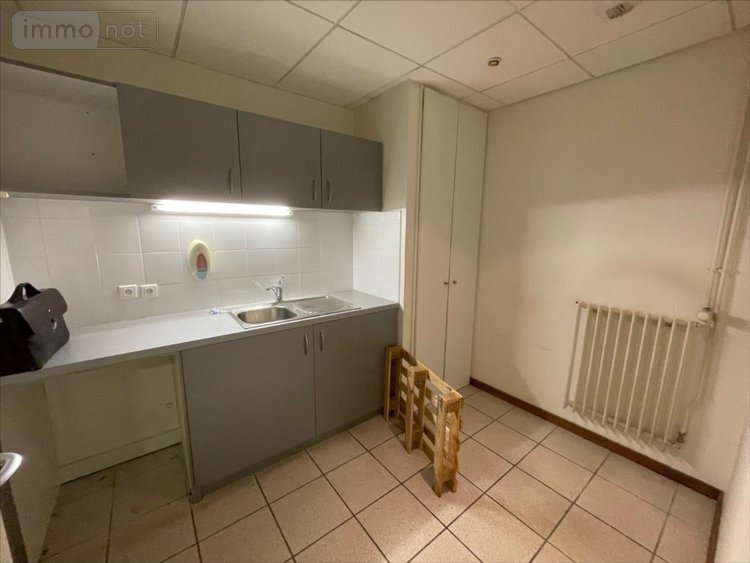 Location fonds et murs commerciaux Damparis 39500 Jura 115 m2  1200 euros