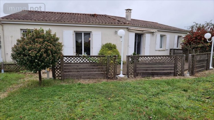 Maison a vendre Jonzac 17500 Charente-Maritime 87 m2 5 pièces 183750 euros