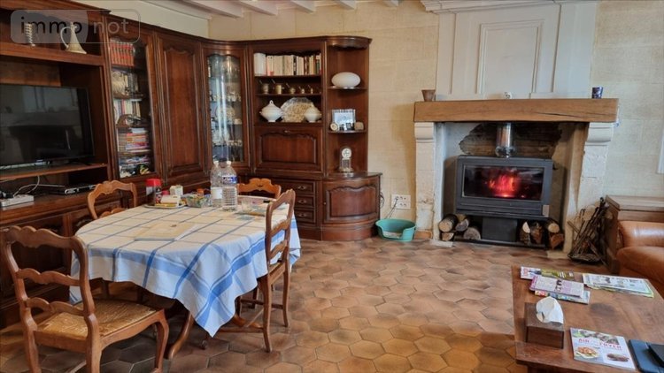 Maison a vendre Jonzac 17500 Charente-Maritime 226 m2 8 pièces 309750 euros