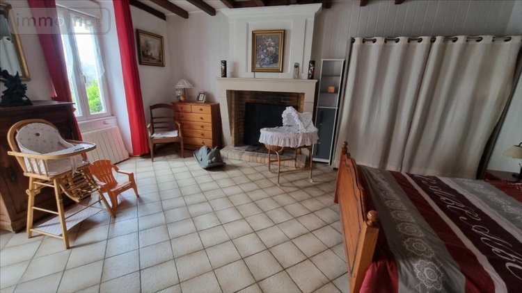 Maison a vendre Jonzac 17500 Charente-Maritime 226 m2 8 pièces 309750 euros