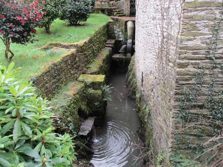 Maison a vendre Châteauneuf-du-Faou 29520 Finistère 161 m2 9 pièces 546000 euros