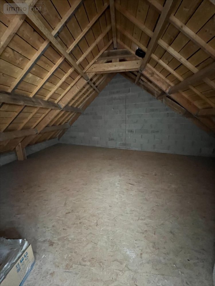 Fonds et murs commerciaux a vendre Le Faou 29590 Finistère 144 m2  496800 euros