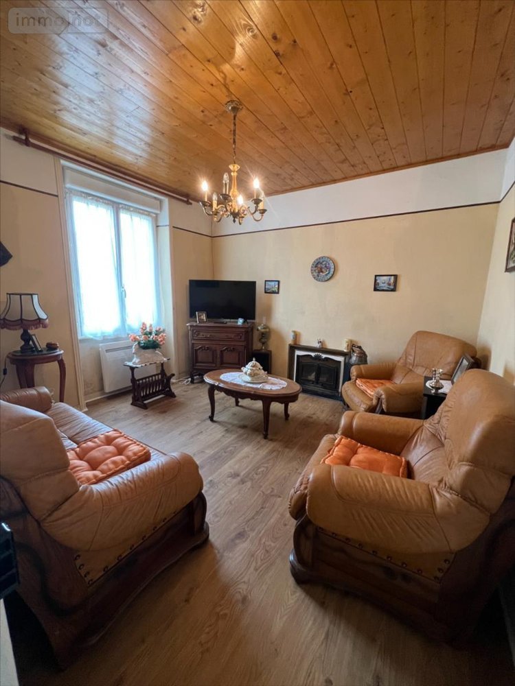 Maison a vendre Pont-de-Buis-lès-Quimerch 29590 Finistère 98 m2 3 pièces 127200 euros