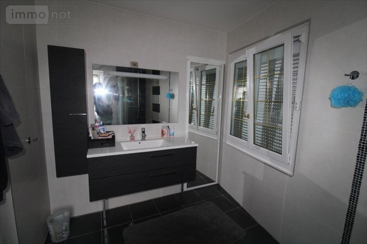 Maison a vendre La Neuville-Chant-d'Oisel 76520 Seine-Maritime 202 m2 6 pièces 329000 euros