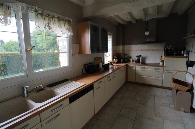 Maison a vendre La Neuville-Chant-d'Oisel 76520 Seine-Maritime 202 m2 6 pièces 329000 euros