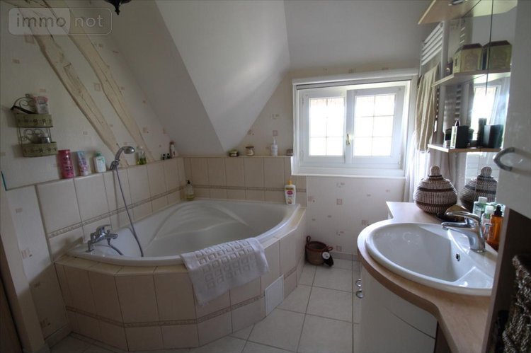 Maison a vendre La Neuville-Chant-d'Oisel 76520 Seine-Maritime 202 m2 6 pièces 329000 euros