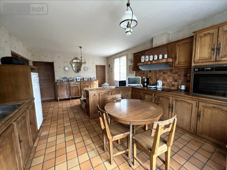 Maison a vendre Villebarou 41000 Loir-et-Cher 152 m2 7 pièces 231490 euros