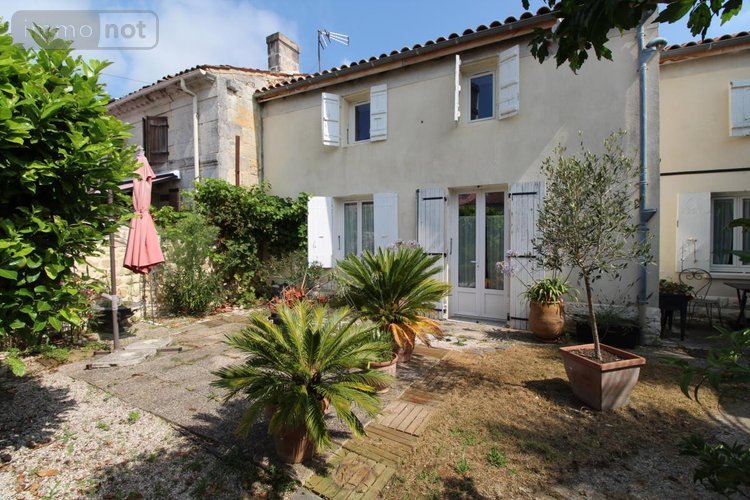 Maison a vendre Chaniers 17610 Charente-Maritime 170 m2 6 pièces 280200 euros