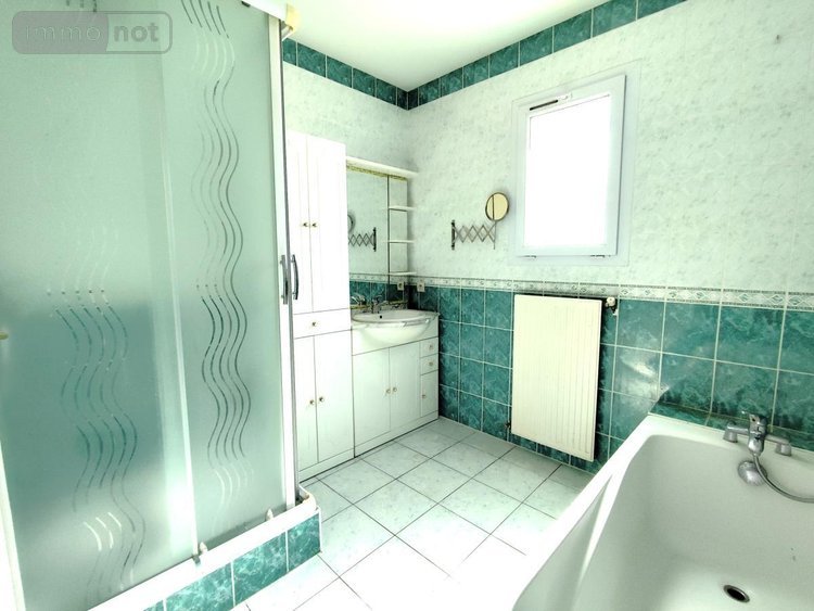 Maison a vendre Saint-Saturnin-sur-Loire 49320 Maine-et-Loire 215 m2 10 pièces 390000 euros