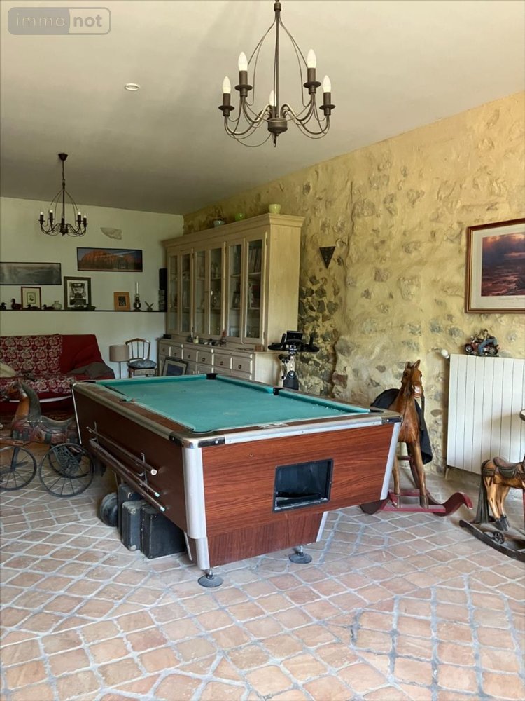 Maison a vendre Gréoux-les-Bains 04800 Alpes-de-Haute-Provence 445 m2 16 pièces 1350000 euros