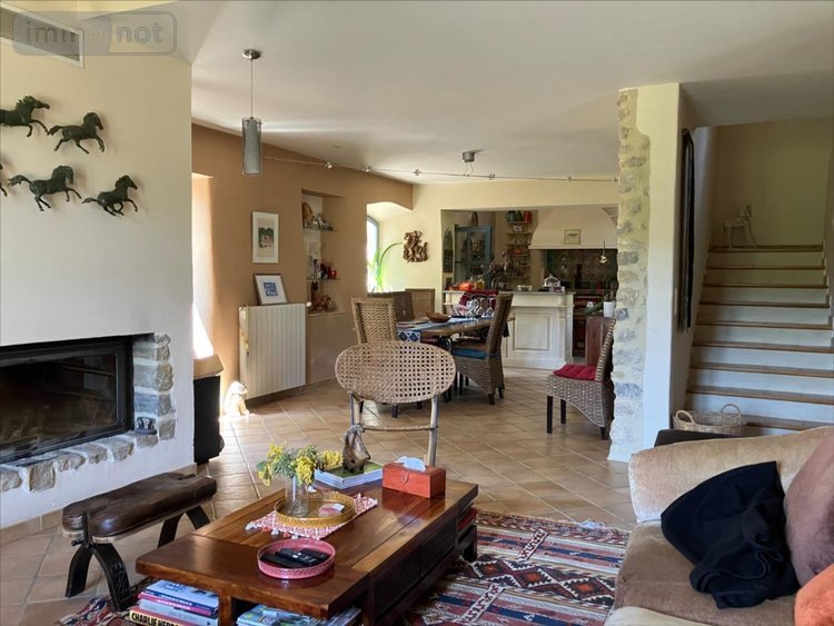 Maison a vendre Gréoux-les-Bains 04800 Alpes-de-Haute-Provence 445 m2 16 pièces 1350000 euros