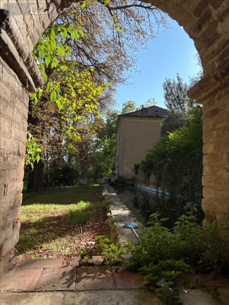 Maison a vendre Valensole 04210 Alpes-de-Haute-Provence 242 m2 8 pièces 650000 euros