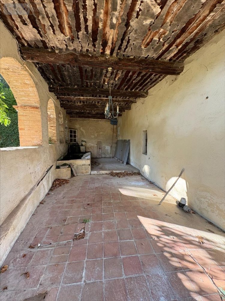 Maison a vendre Valensole 04210 Alpes-de-Haute-Provence 242 m2 8 pièces 650000 euros