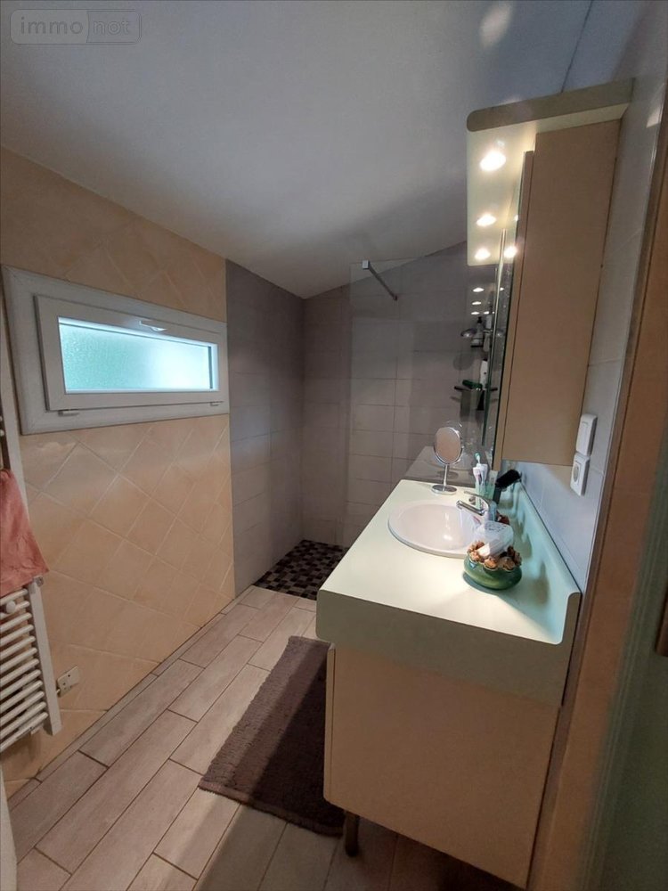 Maison a vendre Saint-Jean-de-la-Motte 72510 Sarthe 200 m2 9 pièces 241040 euros