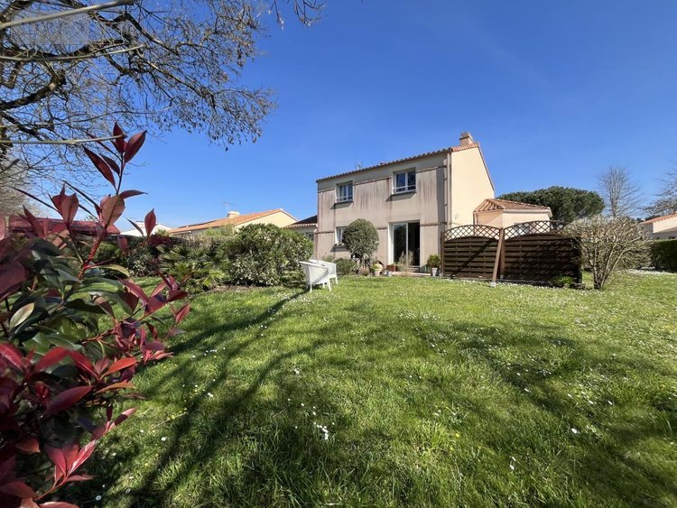 Maison a vendre Saint-Père-en-Retz 44320 Loire-Atlantique 126 m2 7 pièces 385800 euros