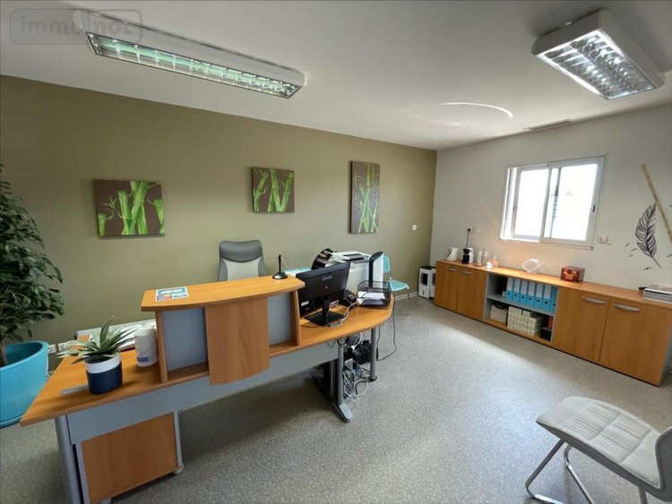 Fonds et murs commerciaux a vendre Andilly 17230 Charente-Maritime 262 m2  468000 euros