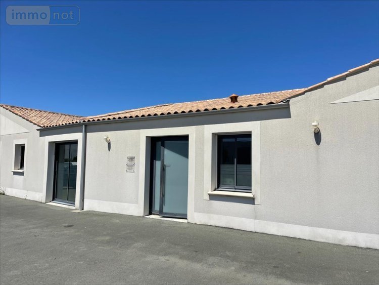 Fonds et murs commerciaux a vendre Andilly 17230 Charente-Maritime 262 m2  478400 euros