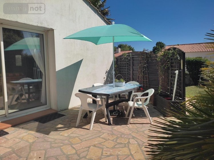 Location maison Saint-Jean-de-Monts 85160 Vendée 112 m2 5 pièces 1050 euros