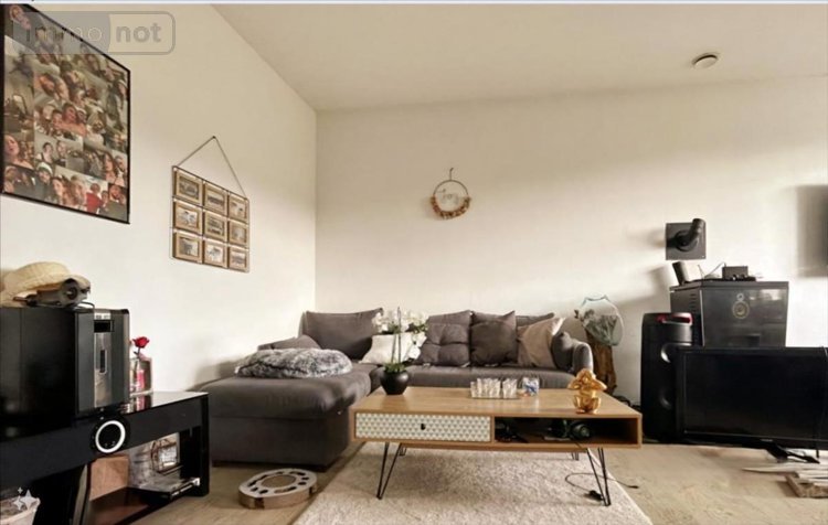 Immeuble a vendre Coeur de la Vallée 51480 Marne 241 m2  212000 euros