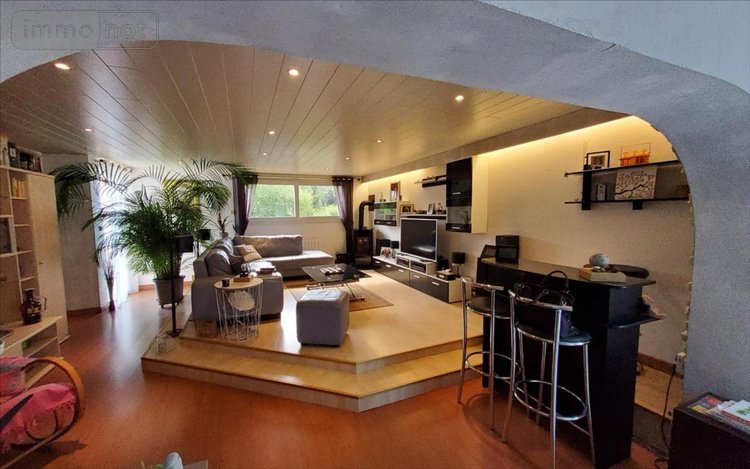 Immeuble a vendre Carnoët 22160 Côtes-d'Armor 330 m2  241500 euros