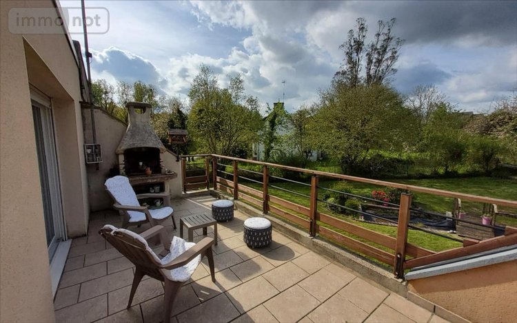 Immeuble a vendre Carnoët 22160 Côtes-d'Armor 330 m2  241500 euros