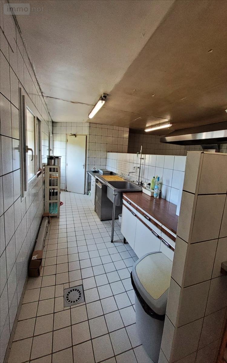 Immeuble a vendre Carnoët 22160 Côtes-d'Armor 330 m2  241500 euros
