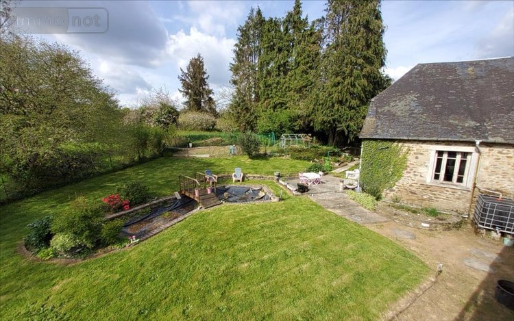 Immeuble a vendre Carnoët 22160 Côtes-d'Armor 330 m2  241500 euros