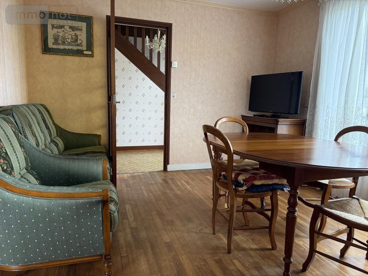 Maison a vendre Guingamp 22200 Côtes-d'Armor 122 m2 6 pièces 138640 euros