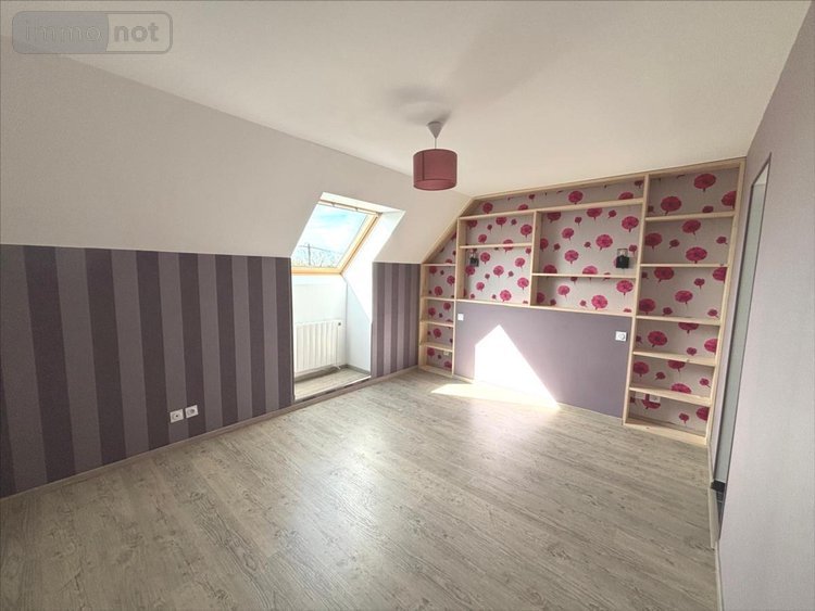 Maison a vendre Moulins-sur-Yèvre 18390 Cher 188 m2 7 pièces 258000 euros