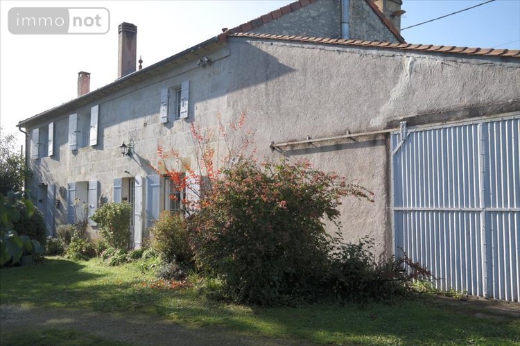 Maison a vendre Jonzac 17500 Charente-Maritime 177 m2 8 pièces 210000 euros