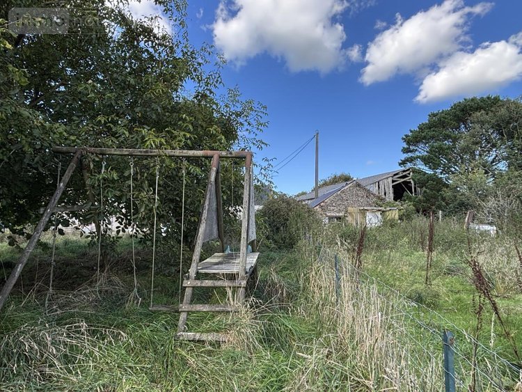 Maison a vendre Plouguerneau 29880 Finistère 266 m2  218500 euros