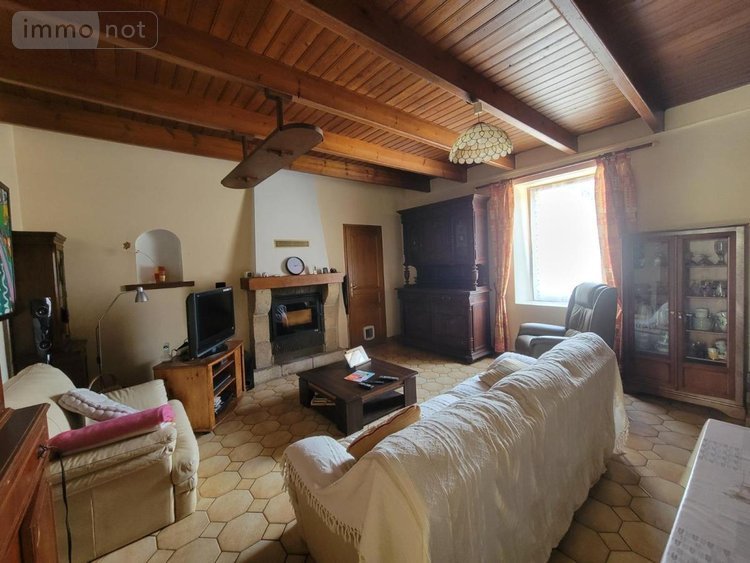 Maison a vendre Saint-Hernin 29270 Finistère 207 m2 9 pièces 262940 euros