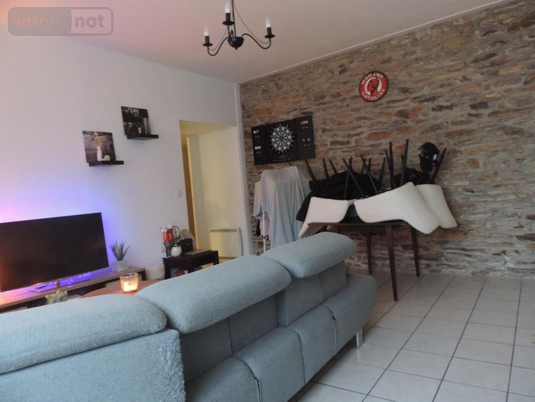 Immeuble a vendre Belle-Isle-en-Terre 22810 Côtes-d'Armor 181 m2  248100 euros